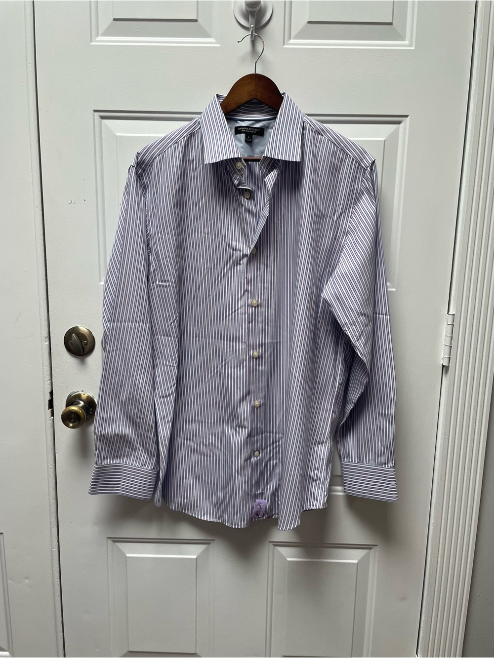 Banana Republic Men's Lavender and White Striped Dress Shirt L
